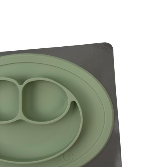 EZPZ The Mini Mat Baby Placemat Food Bowl/Plate Silicone Suction BPA free Sage - Picture 12 of 15